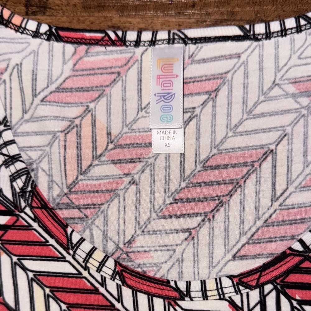 Patterned Women's Top classic t - Picture 2 of 4